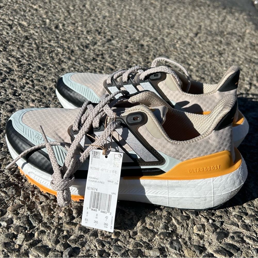 ADIDAS LIGHTBOOST ULTRABOOSTOST COLD.Rdy M/8.5